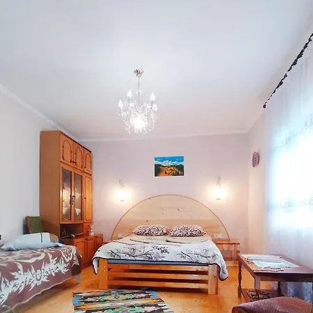 у надії Lodge *